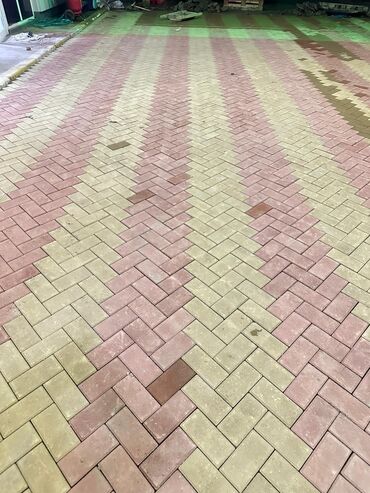 Евробрусчатка: Брусчатка 
Брусчатка 
Брусчатки 
Брусчатки — 4