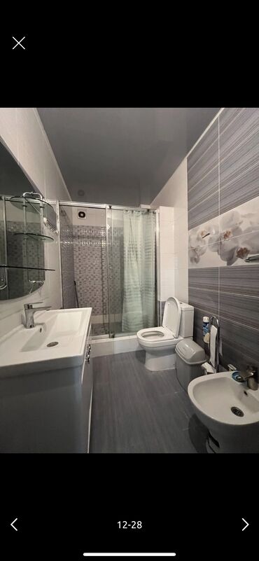 Долгосрочная аренда домов: 400 м², 8 комнат, Балкон застеклен, Забор, огорожен, Кондиционер — 9