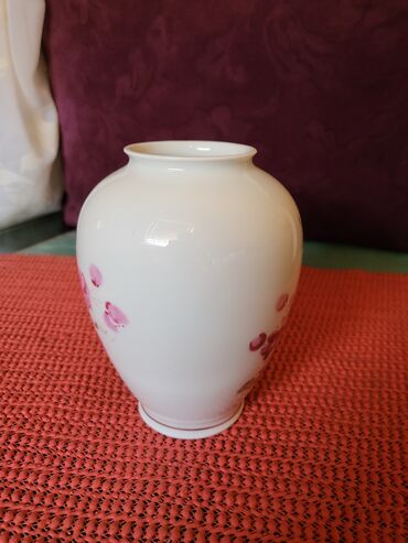 Ostali kućni dekor: Vaza nova wallendorf 1963.g.+ Nemacka. Nova vaza,sve na njoj odsjaj — 8