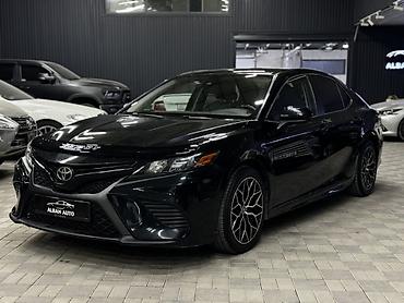 corolla 2016: Toyota Camry: 2019 г., Седан — 1
