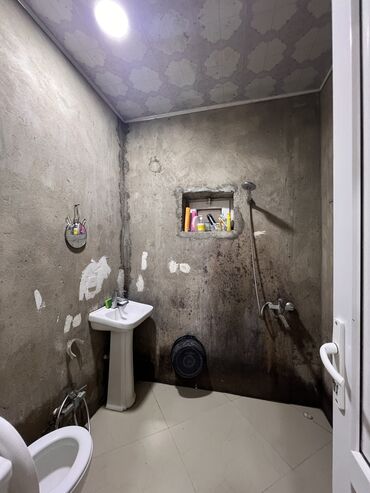 Həyət evləri və villaların satışı: 4 otaqlı, 120 kv. m, Orta təmir — 10