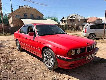 howo 2025: BMW 5 series: 1992 г., 2 л, Механика, Бензин, Седан — 2