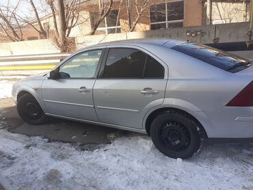 Ford: Ford Mondeo: 2000 г., 2 л, Автомат, Бензин, Хэтчбэк