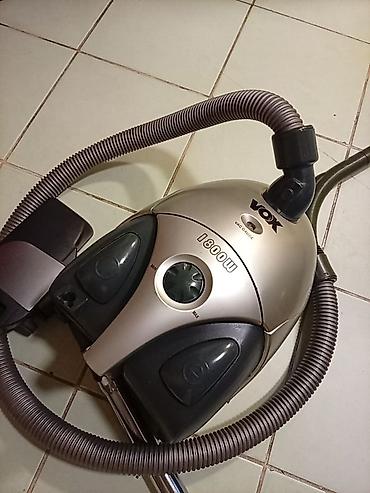 cleanmaxx usisivac: VOX usisivač sa kesom – 1800 W Dobar. vuče odlično MIRJEVO - Snaga — 8