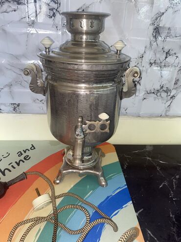 miss samovar: İşlənmiş Elektrik Samovar, 3 l, Ünvandan götürmə