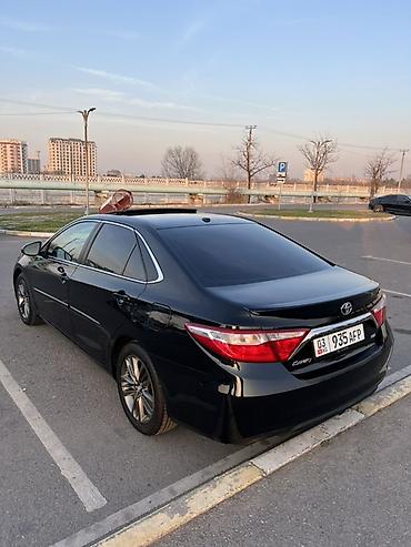 corolla 2004: Toyota Camry: 2017 г., 2.5 л, Автомат, Бензин, Седан — 4