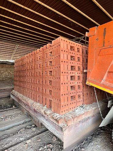 Строительный кирпич: Пустотелый, дырчатый, Жженый кирпич, Полублок, 250×120×88 — 13