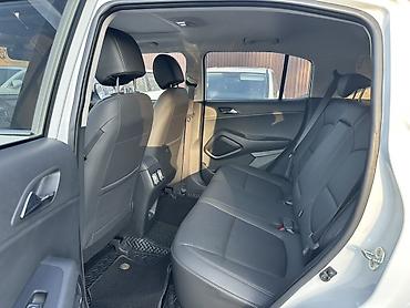 suv: Hyundai ix35: 2022 г., Бензин, Внедорожник — 9