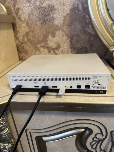 Xbox Series S: Продаю Xbox one s, 1 ТБ. в отличном состоянии. Один джойстик не at lalafo.kg — 4 Xbox Series S: Продаю Xbox one s, 1 ТБ. в отличном состоянии. Один джойстик не — 4