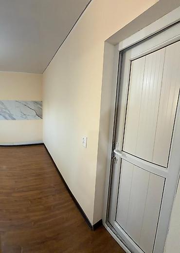 Продажа коттеджей и домов: 4 комнаты, 74 м², 2 соток, Бишкек, Аламединский рынок / базар Риэлтор — 11