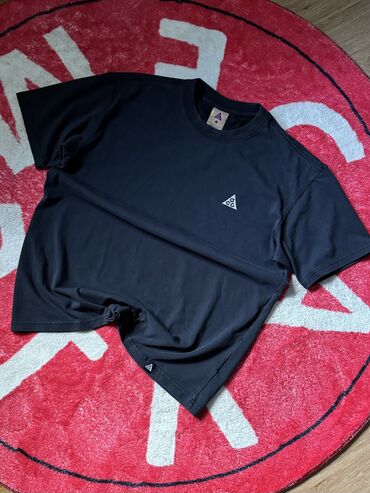 ички кийим: Мужская футболка, L (EU 40), Nike, Новый, цвет - Черный, Самовывоз, Платная доставка