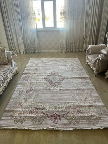 xalça toxuyan: Xalça Dekorativ