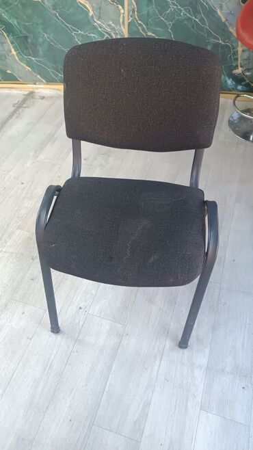 продать мебель бу: Ofis/Konfrans stulu - Rəng: qara 4 ededi - Material: tekstil üzlüklü at lalafo.az продать мебель бу: Ofis/Konfrans stulu - Rəng: qara 4 ededi - Material: tekstil üzlüklü