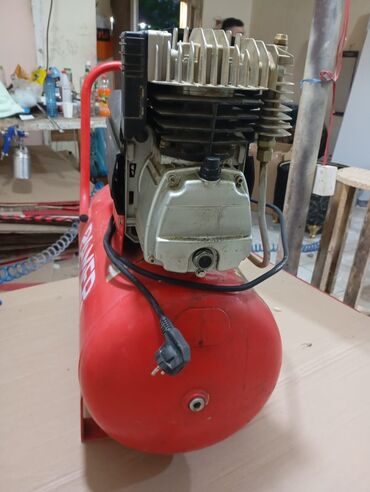 kompressor satisi baki: 50 lt işlək vəziyyətdədir