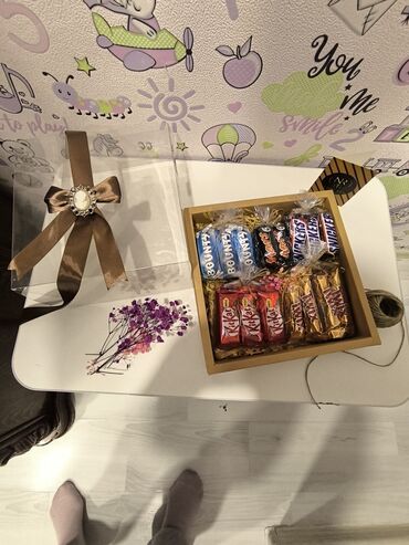 Hədiyyə bağlamaları: Hədiyyə qutusu, rəng - Qızılı, Ödənişli çatdırılma — 4