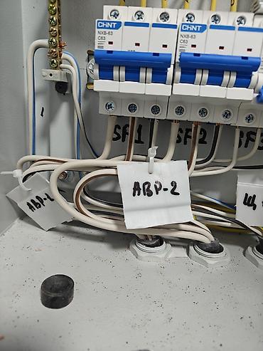 Электрики: Электромонтажные работы под ключ Профессиональный монтаж и сборка — 14