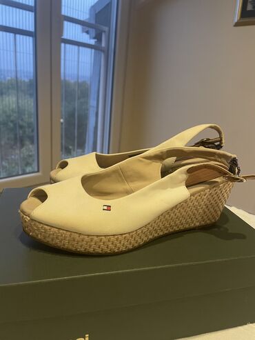 obuca deichmann sandale: Sandale, Tommy Hilfiger, 37