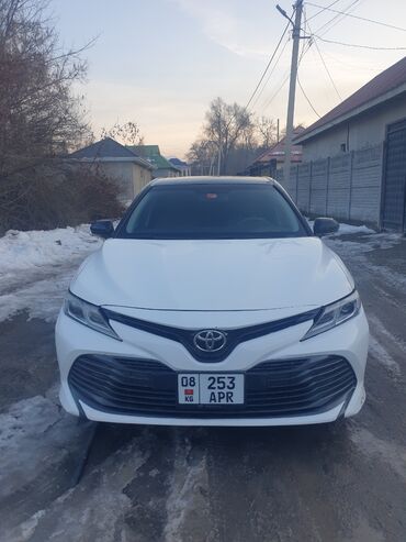 пассад б 5: Toyota Camry: 2018 г., 2.5 л, Автомат, Бензин, Седан