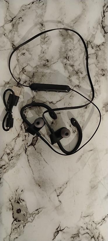 Qulaqcıqlar: Sport üçün boyunbağı tipli Bluetooth qulaqlıq - Dizayn: Qulaqüstü — 2