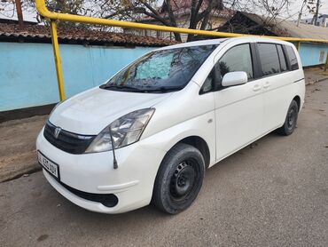 по следующий выкуп авто: Toyota Isis: 2005 г., 1.8 л, Автомат, Бензин, Вэн/Минивэн