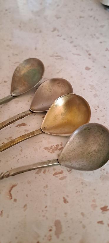 ləvazimatlar: Vintage metal qaşıq dəsti – 4 ədəd - Material: metal qarışığı (gümüşü — 2