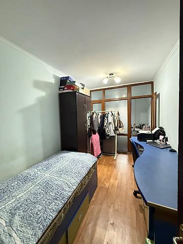 гостиница авторынок: 3 комнаты, 58 м², Мега Комфорт ТЦ Индивидуалка, 3 этаж, Косметический ремонт — 3