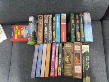 книги фантастика: Продаю книги из домашней библиотеки из серии фантастика и фэнтази цена