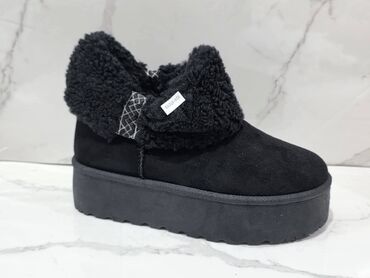 Čizme: Čizme, 38 — 11