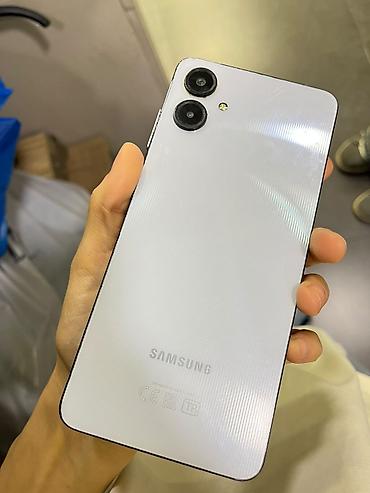 samsung adapter basligi: Samsung Galaxy A06, 128 GB, rəng - Mavi, Qırıq — 1