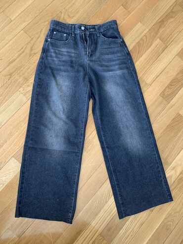 джинсы женские новые: Джинсы L (EU 40), цвет - Синий