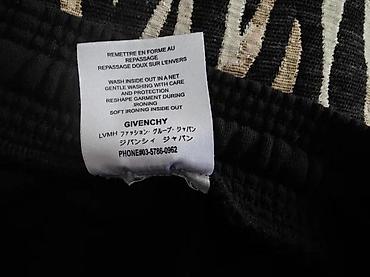 Bermude i šortsevi: Bermude i šortsevi Givenchy, bоја - Crna — 4