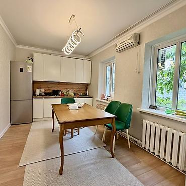 Продажа коттеджей и домов: Продается пол дома в районе Карла-Маркса/Жигулевская 2,5 сотки 58 м2 — 2