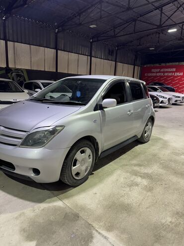 Продажа авто: Toyota ist: 2004 г., 1.3 л, Автомат, Бензин