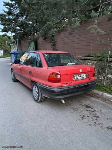 Οχήματα: Opel Astra: 1.4 l. | 1994 έ. | 240000 km. | Λιμουζίνα