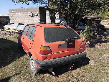 Volkswagen: Volkswagen Golf: 1987 г., 1.8 л — 4