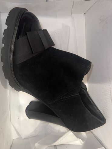 Туфли: Туфли, 36, Б/у, цвет - Черный, Платная доставка, Самовывоз — 11