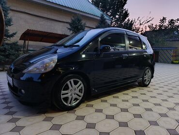 Honda: Honda Fit: 2004 г., 1.5 л, Вариатор, Бензин