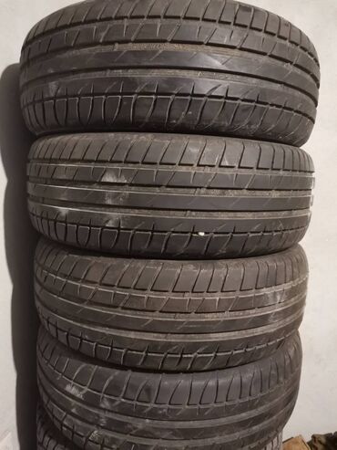 Tyres & Wheels: Na prodaju 4 očuvane letnje gume Tigar 215 60 R16. Proizvodnja 2019