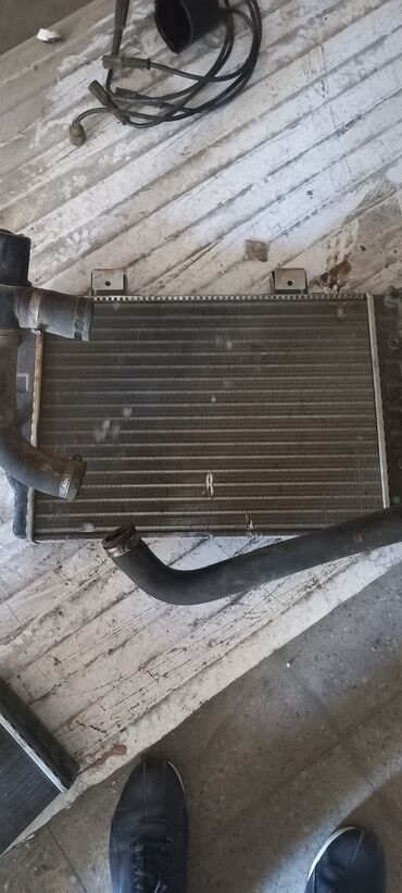 vaz 2106 radiator: Su padiatoru 30m pec radiatoru 20m pribor 15m qabag patpres 30m arxa