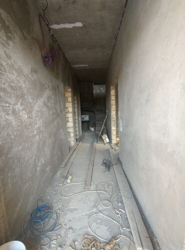 Həyət evləri və villaların satışı: Bakıxanov qəs. 9 otaq, 360 kv. m, Təmirsiz -da lalafo.az — 18 Həyət evləri və villaların satışı: Bakıxanov qəs. 9 otaq, 360 kv. m, Təmirsiz — 18