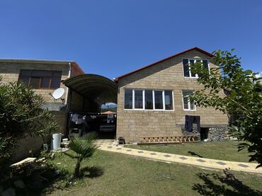 1 otaqli evler satilir: 4 otaqlı, 109 kv. m, Yeni təmirli