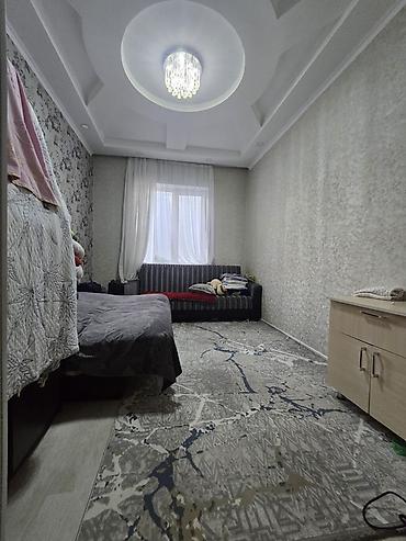 жилой городок: 2 комнаты, 67 м², 4 этаж — 3