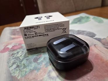 samsung qulaqliq: Samsung Galaxy Buds4 simsiz qulaqlıq - Model: Galaxy Buds4 (qutusu və — 3