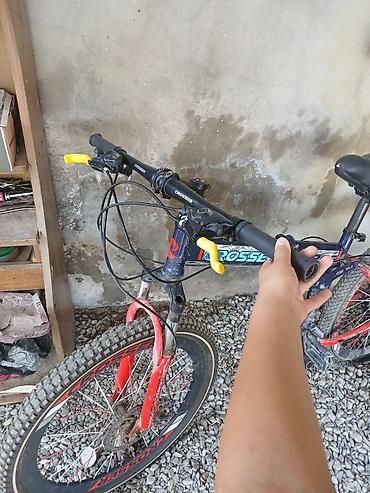stranger things max: Crosser dağ velosipedi - Brend/model: Crosser - Çərçivə: alüminium — 2