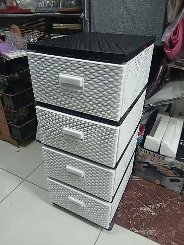 Komodlar: Yeni, Güzgüsüz — 2