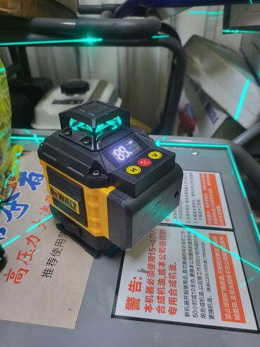 лазерный уревень: Лазерный уровень 5D в наличии полная комплектация в чемодане с 2