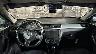 jelmaia g7: Skoda Rapid: 2015 г., 1.6 л, Механика, Бензин, Седан — 4