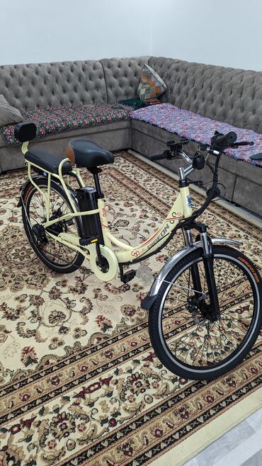 педали для велика: Продается электро-велосипед 26 диаметр, на рост 160-185см Стоит