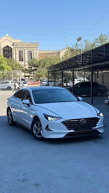 Hyundai Sonata: 2020 г., Седан