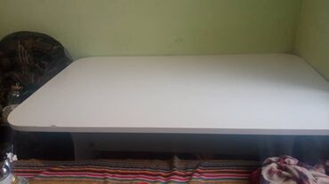 авто стол: Кухонный Стол, цвет - Белый, Б/у